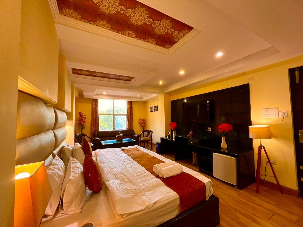Hotel Reo Twist, Haridvár Kültér fotó