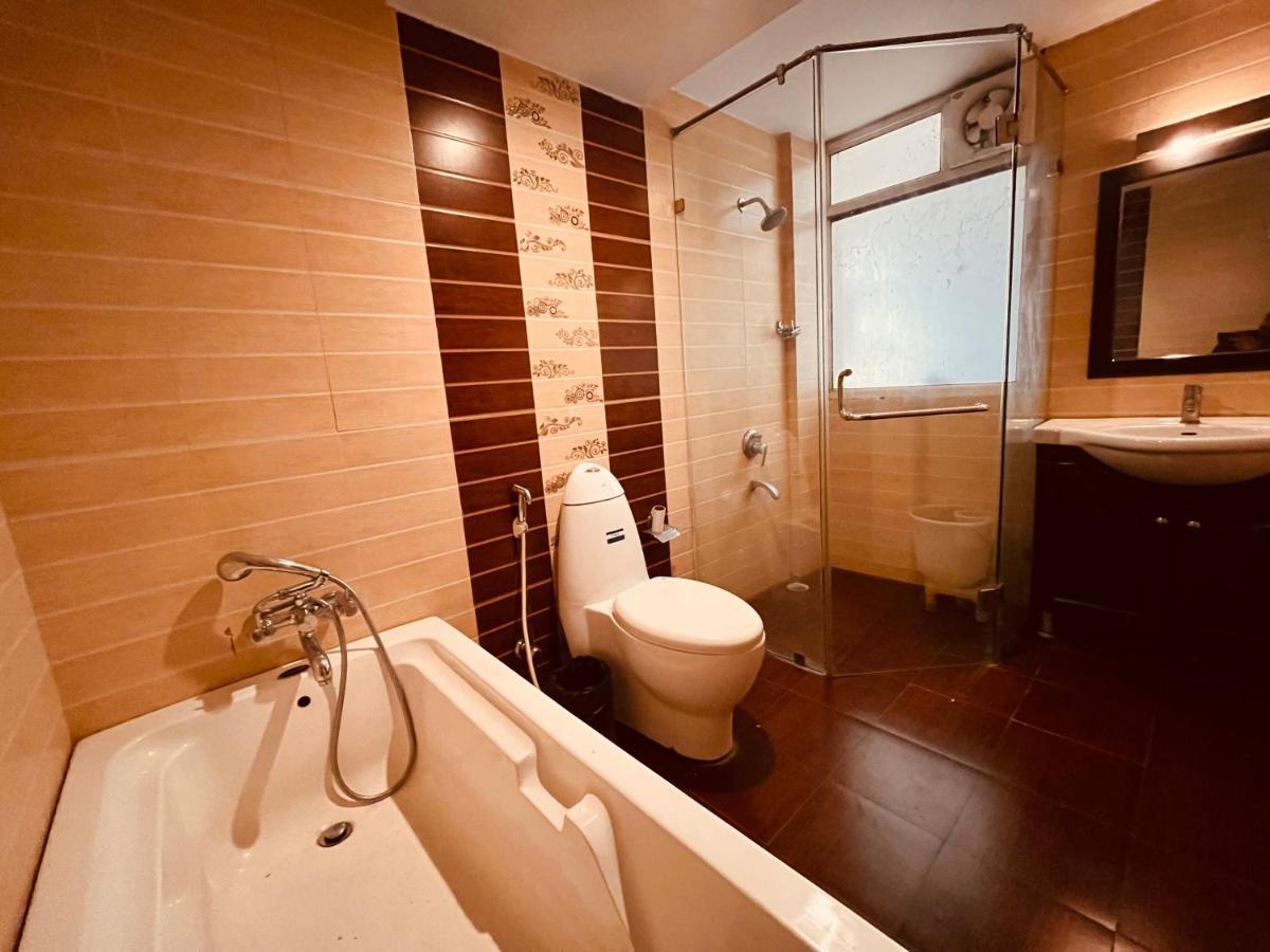 Hotel Reo Twist, Haridvár Kültér fotó