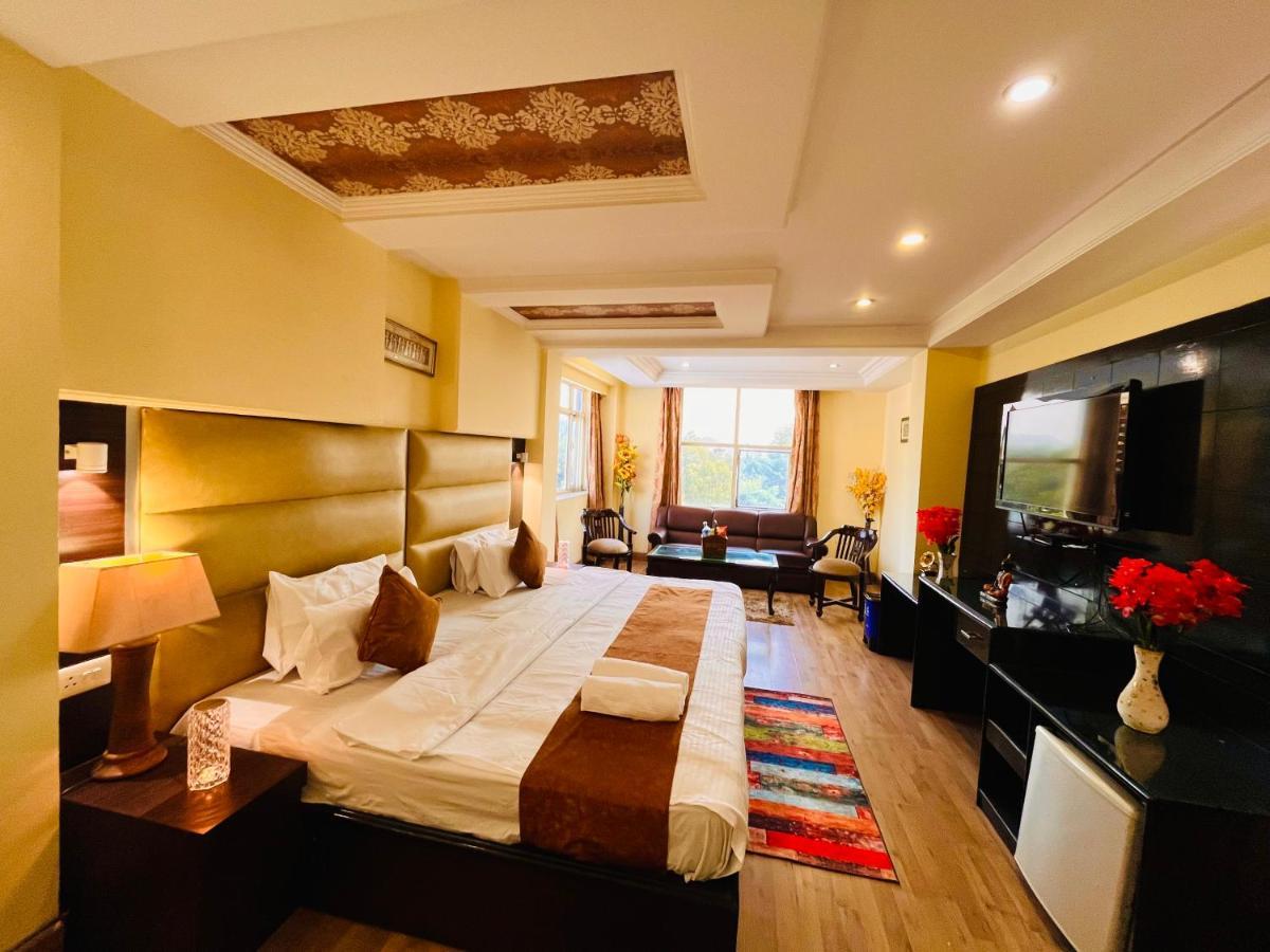 Hotel Reo Twist, Haridvár Kültér fotó