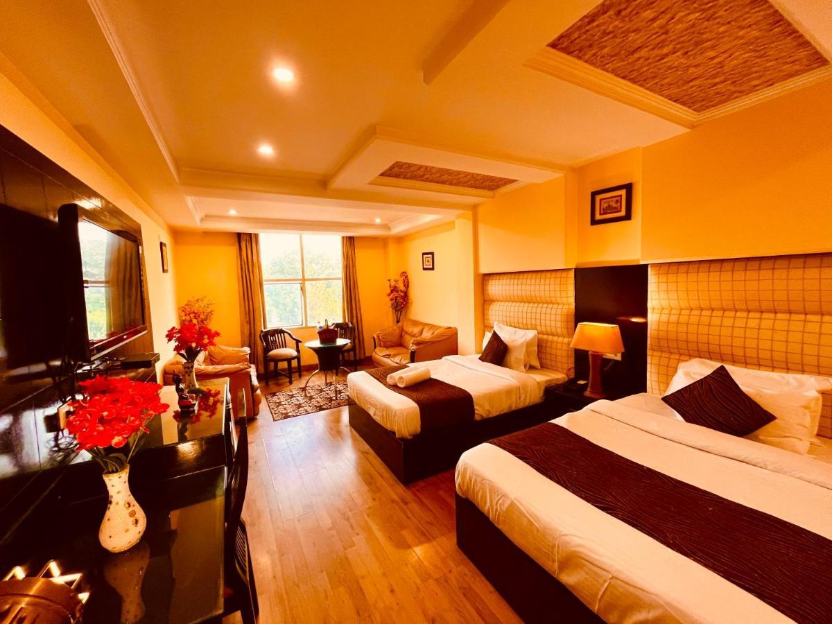 Hotel Reo Twist, Haridvár Kültér fotó